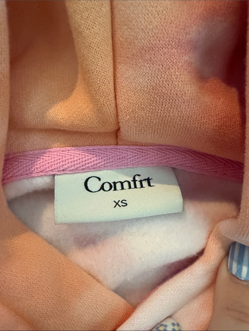 Brand NEW Comfrt Brand Hoodie - Picture 3 of 8